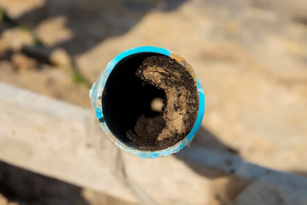 Top 7 Things to Do When a Pipe Bursts - DryForce Restoration Top 7 Things to Do When a Pipe Bursts