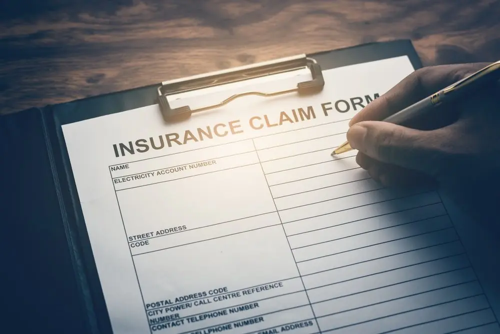 How to Handle Water Damage Insurance Claims: 6 Steps & Tips - DryForce Restoration How to Handle Water Damage Insurance Claims: 6 Steps & Tips