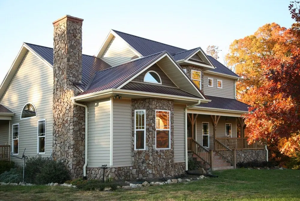 Why Is My Chimney Leaking Water? 3 Causes and Ways to Fix - DryForce Restoration Why Is My Chimney Leaking Water? 3 Causes and Ways to Fix