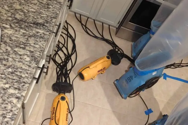 24/7 Emergency Water Damage Restoration - DryForce Restoration