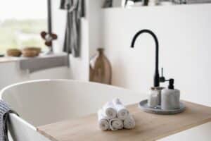 5 Common Reasons Why Your Bathtub Is Leaking Water